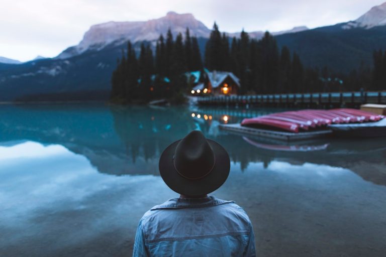 The Psychology of Adventure: How Outdoor Travel Boosts Mental Well-being